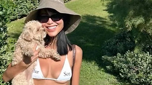 В РПЦ назвали наживкой купальник жены Цекало с фразой про Бога