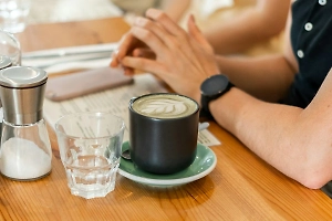 Диетолог объяснила, как матча мешает усвоению железа и как распознать эту проблему