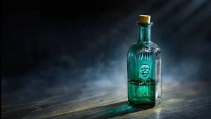 МВД показало видео из логова самогонщиков в Ленобласти, которые насмерть отравили 19 человек