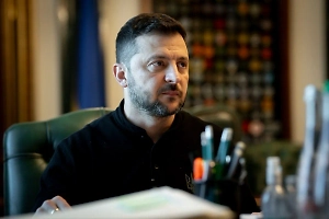 Видит венгров в кошмарах: Сияйрто затроллил Зеленского после заявлений о дронах