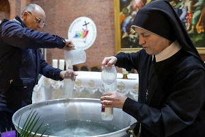 Серийный отравитель из Балашихи пытался убить дядю и бабушку святой водой