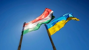 «Советы не принимаются»: Украина ответила на предложение Венгрии обменять мир на территории