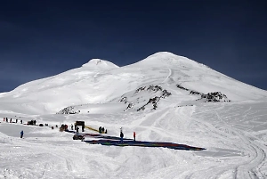 Москвичку завалило камнями на Эльбрусе
