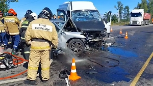 В ДТП с автобусом в Амурской области пострадали 19 человек, включая детей