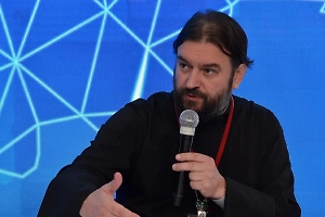 В РПЦ опровергли слова протоиерея Ткачёва и назвали источник всех бед