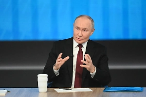 Песков рассказал о подготовке к прямой линии с Путиным