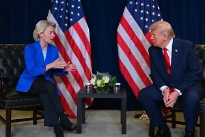 Фон дер Ляйен: ЕС прекратит закупки российских энергоресурсов к 2027 году