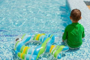 Анапский отель начал выплату компенсаций после отравления детей хлором в бассейне