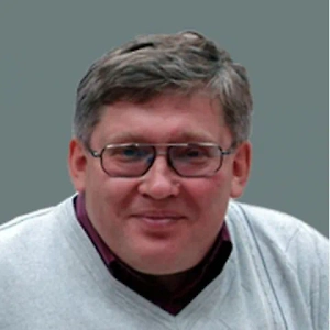 Долететь ракета может куда угодно, в любую точку Америки. 15 тысяч километров — это серьёзно, Земля небольшая. И потом она может нести 10 боеголовок с разными делами. Здесь могут быть и гиперзвуковые блоки.