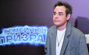 «Не с женщинами»: Актёр из «Домового» Чирков рассказал, с кем спит в свободное время