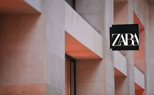 Новый логотип Zara, зарегистрированный в РФ, не будет использоваться для продаж