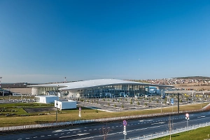 Минтранс РФ планирует открытие других аэропортов после Геленджика