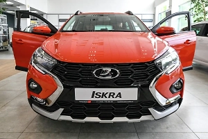 Алиханов рассказал о преимуществах Lada Iskra и Azimut