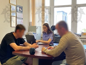 Задушивший бывшую супругу житель Ростова отверг версию об убийстве из ревности