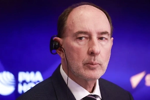 Внук де Голля объяснил необходимость получения гражданства России