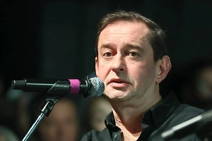 «Страдания закончились»: Константин Хабенский простился с Добровольской со сцены МХТ