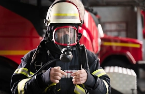 Половину украинских спасателей могут насильно перевести в ВСУ и отправить воевать