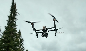 Life.ru публикует видео эффективной работы отечественных дронов «Князь Вандал» под Курском