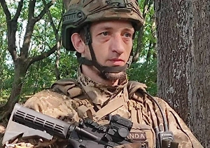 Зеленский присвоил звание Героя Украины бойцу, проигравшему в ножевом бою