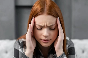 Метеозависимым россиянам объяснили, как спастись от магнитных бурь