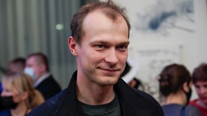 Кинокритик назвал главную фишку Юры Борисова, которая помогла ему стать голливудским крашем