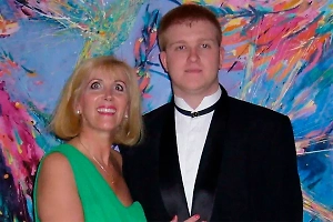 «Мама, брось меня»: На пожаре в Калифорнии погиб актёр Рори Сайкс