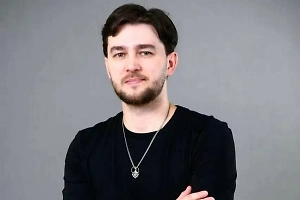 «Как обычно собрался на работу»: Родственники пропавшего учителя из Химок продолжают его искать