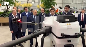 Путин посетил центр производства беспилотников «Самара»