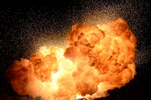 Мощные взрывы прогремели над Казанью