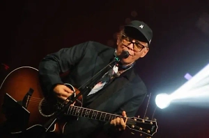 Оставшийся без крыши над головой Лагутенко задрал цены на выступления до небес