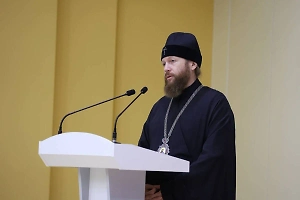 Лекция о грехе алкоголизма собрала аншлаг в правительстве Вологодской области