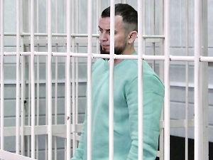 Родственница жертв убийства в Новосибирске потребовала миллион с бойца ММА