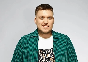 «Мне некуда больше бежать!»: Комик Незлобин в ужасе от отмены гей*-браков в США