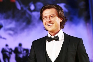 Важно прививать детям и обществу через экран и школьные программы истинный патриотизм и любовь к нашей Родине через потрясающие государственные коллективы, которые знает весь мир. <...> Нужно показывать детям лучшее, что есть в нашей российской культуре, — грандиозное, мощное, вековое. С претензией по своему масштабу и одарённости на признание всего мира.