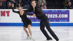 Ранее выступавшие за РФ Митрофанов и Ефимова могли быть на борту рухнувшего в США самолёта