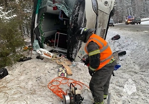 Число пострадавших в ДТП с туристическим автобусом в Карелии выросло до 14