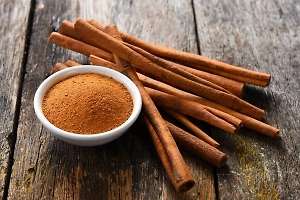 Эликсир молодости и барьер от стресса: Эксперт раскрыла чудодейственные свойства корицы