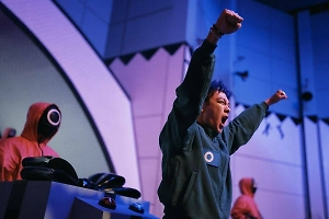 «Программирует на агрессию»: Психолог объяснил важность запрета «Игры в кальмара» среди детей