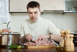 Невидимый враг: Врач раскрыл, какие продукты незаметно засоряют сосуды