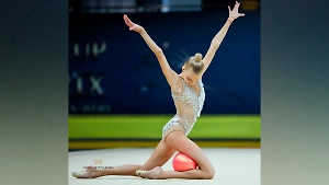 В 20 лет умерла звезда украинской гимнастики Елизавета Хоровинкина