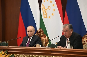 Путин и другие лидеры отправились на неформальный обед в Душанбе