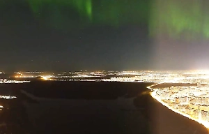 В Петербурге северное сияние засняли с высоты Лахта Центра