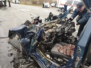 Семья из Башкирии трагически погибла под Тюменью из-за уснувшего за рулём отца