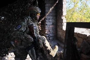 Российский герой в прямом эфире ввязался в смертельную схватку на ножах с ВСУшником