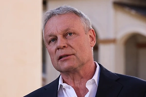 Сергей Жигунов задолжал ФНС 294 тысячи рублей