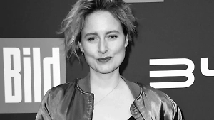 Звезда фильмов «Клео» и «Няня» Ванда Пердельвиц погибла в ДТП в Германии