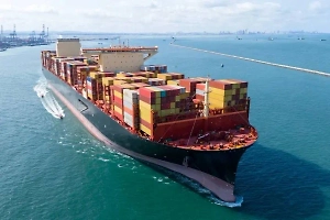 Китай предложил США обсудить взаимные портовые сборы с судов