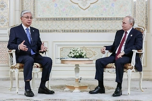 Путин провёл телефонный разговор с Токаевым