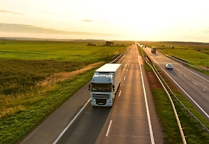 В Минтрансе ответили, когда беспилотные грузовики появятся на российских трассах