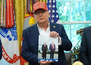 Песков назвал саммит в Анкоридже совместным успехом Путина и Трампа